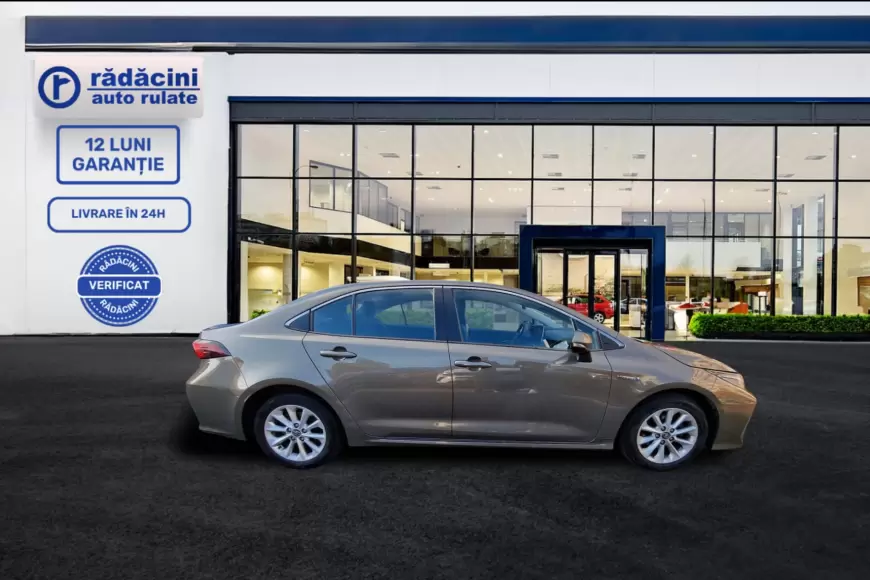 TOYOTA COROLLA SEDAN 1.8 HYBRID BUSINESS PLUS HSD E-CVT 2019