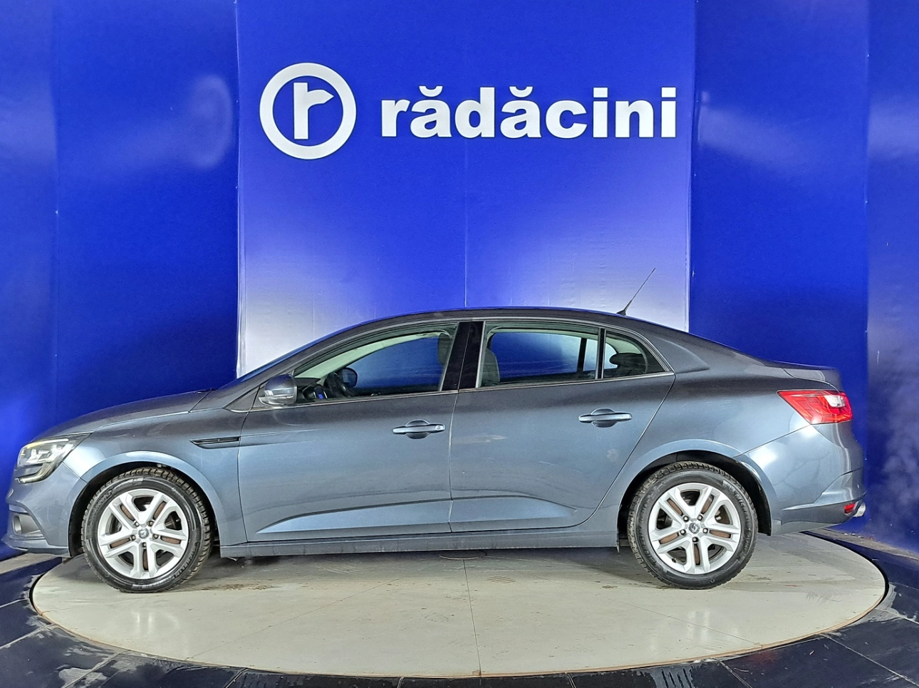 Renault MEGANE Sedan 2017