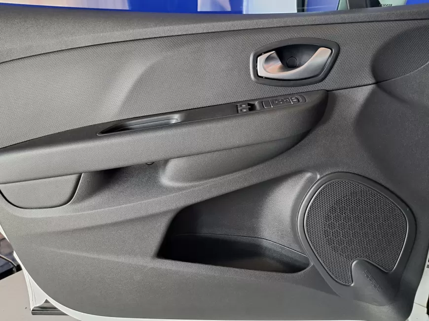 Renault CLIO Hatchback 2019