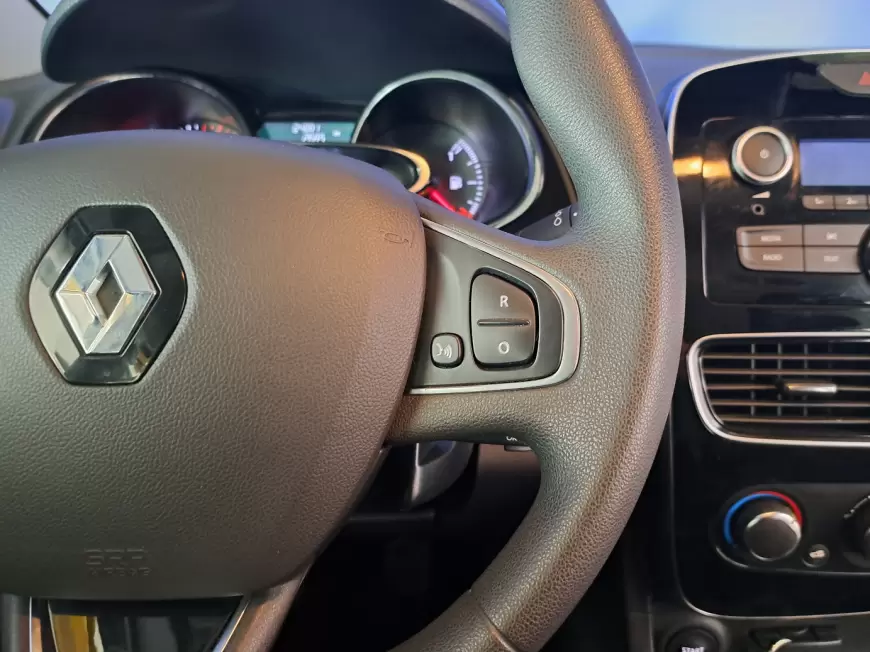 Renault CLIO Hatchback 2019