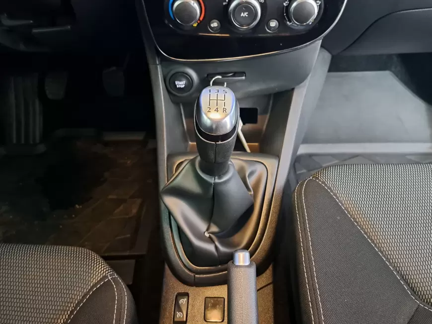Renault CLIO Hatchback 2019