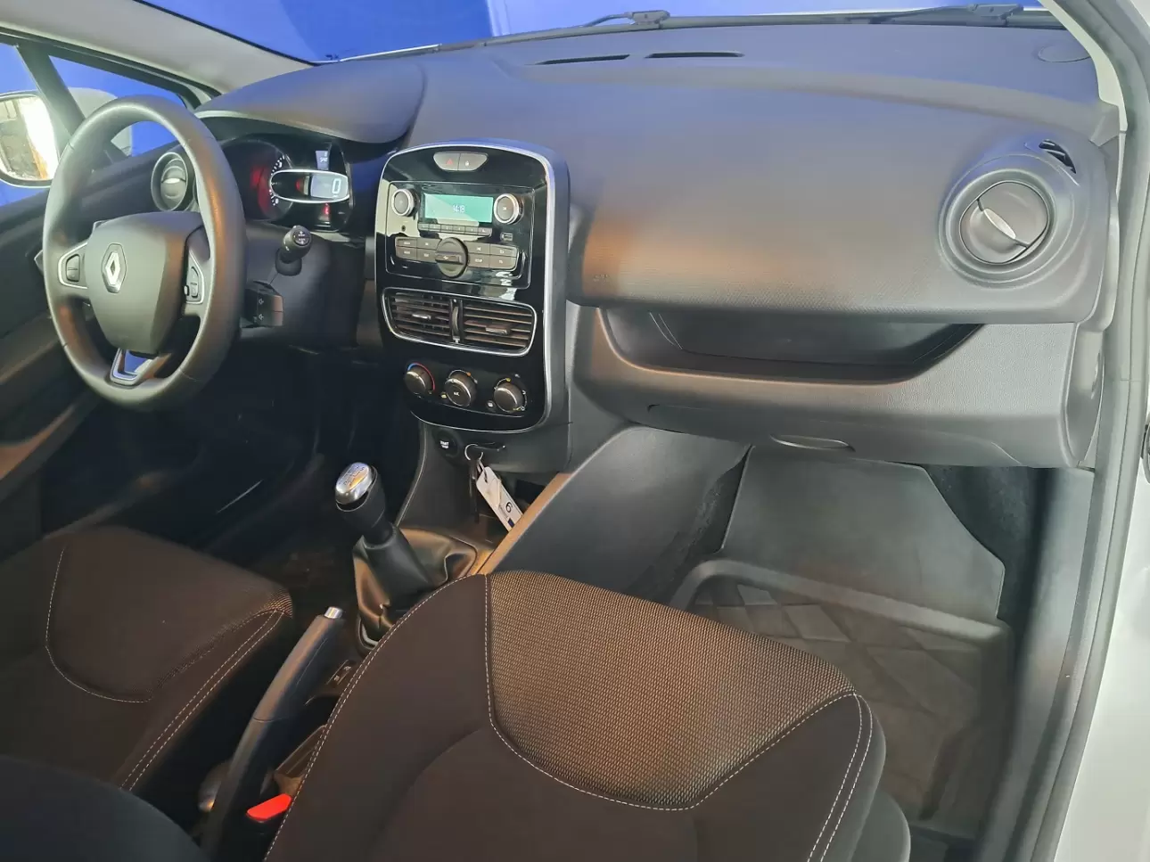 Renault CLIO Hatchback 2019