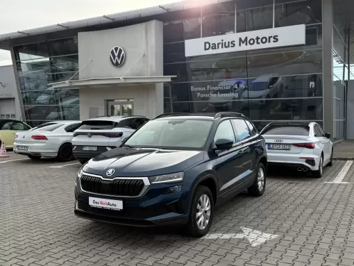 Skoda-KAROQ-SUV-2023--Manuala