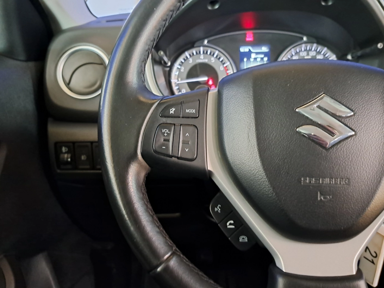 Suzuki VITARA SUV 2019