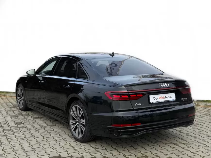 Audi A8 LONG Sedan 2022