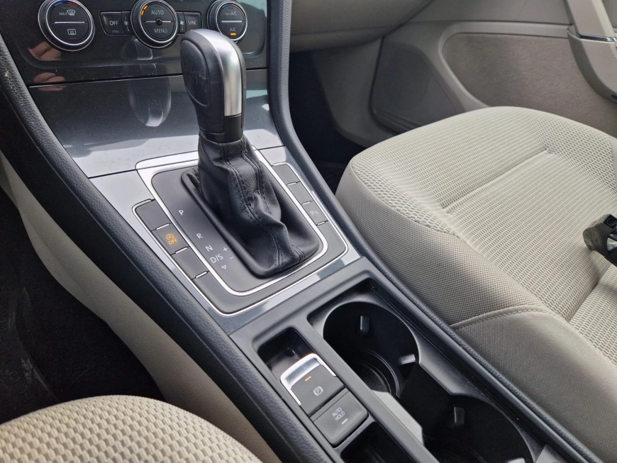 VW GOLF VII VARIANT 2.0 TDI 150CP DSG COMFORTLINE 2020