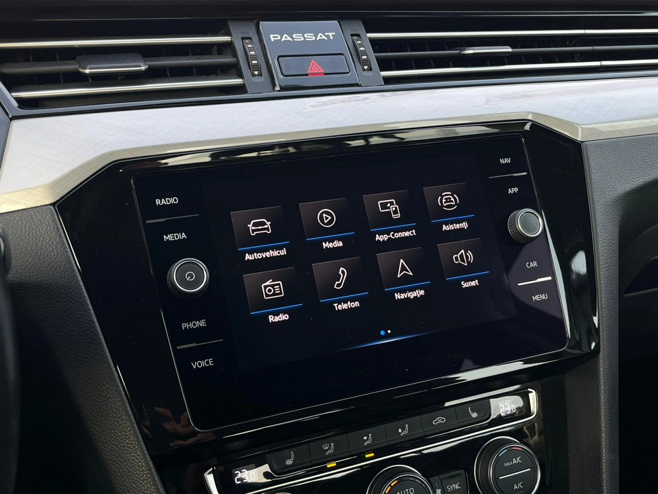 Volkswagen PASSAT Sedan 2019