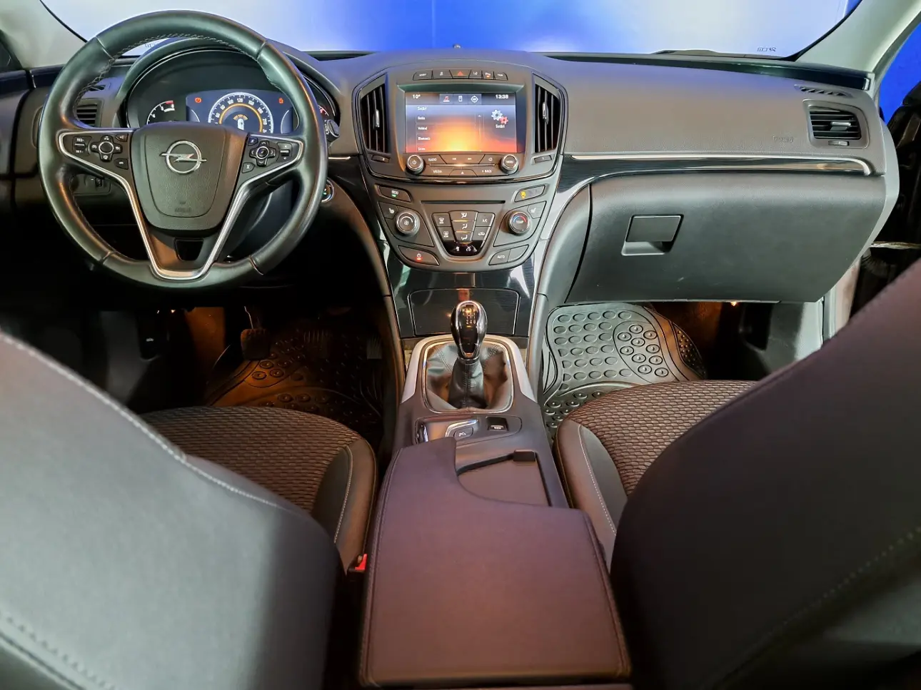 OPEL INSIGNIA