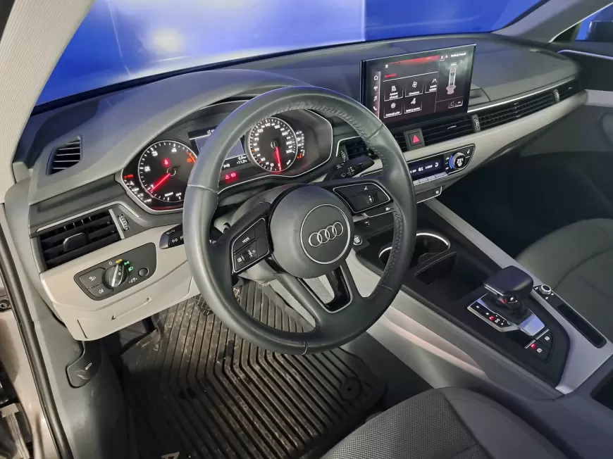 Audi A4 Sedan 2020