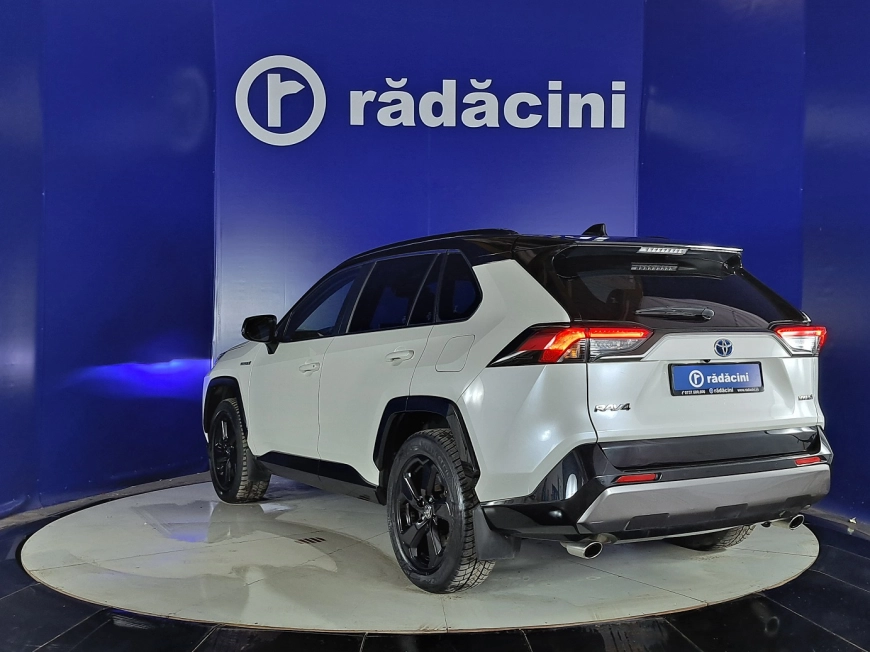 Toyota RAV4 SUV 2020