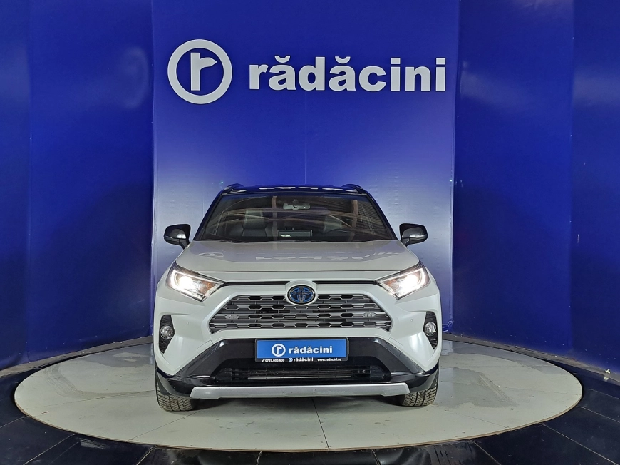 Toyota RAV4 SUV 2020