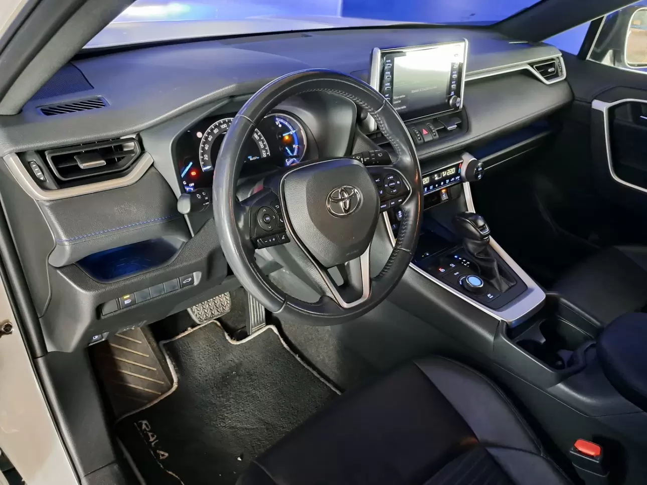 Toyota RAV4 SUV 2020