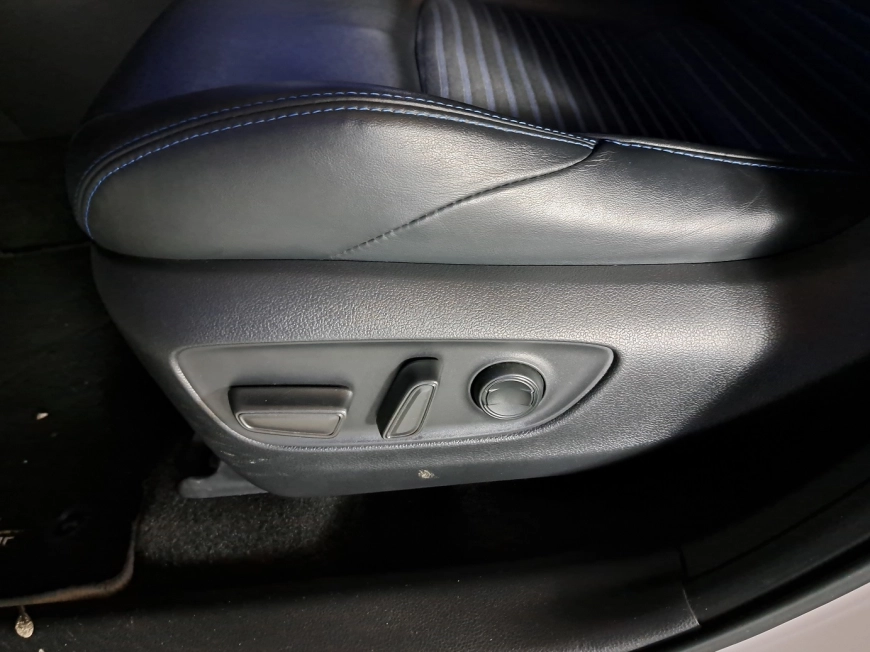 Toyota RAV4 SUV 2020