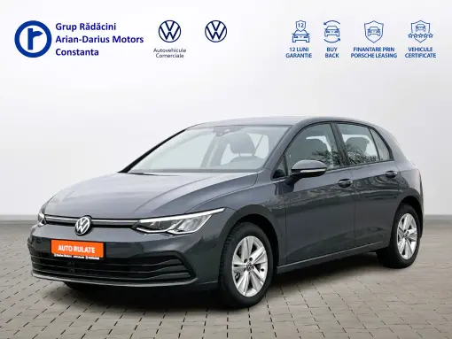 Volkswagen-Golf-Hatchback-2024--Manuala