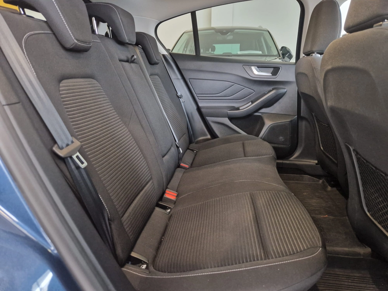 FORD FOCUS HB 1.0 ECOBOOST MHEV 125CP TITANIUM DESIGN AT7 2023