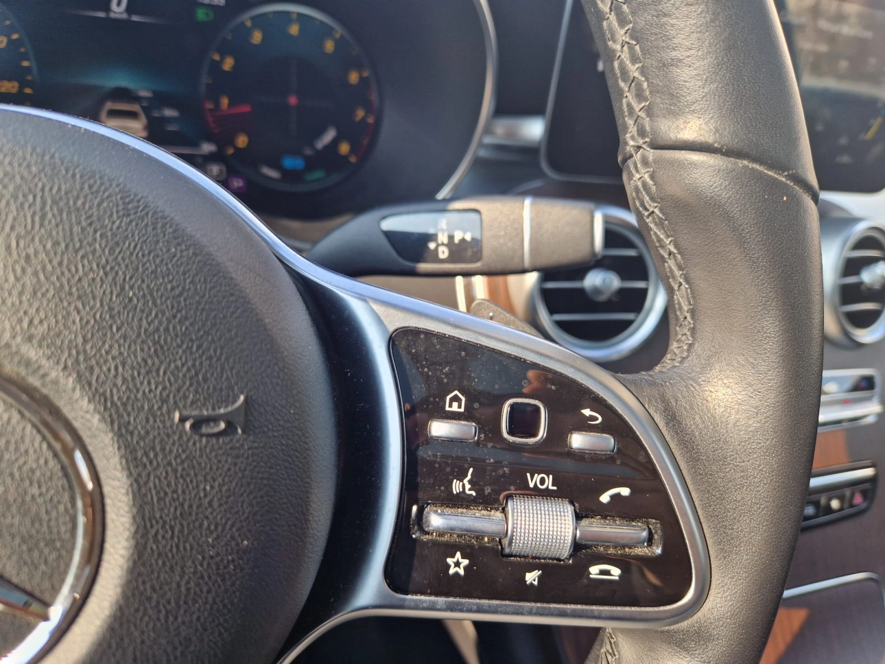 MERCEDES GLC 200 197CP MHEV 9-GTRONIC 4MATIC LUXURY 2021