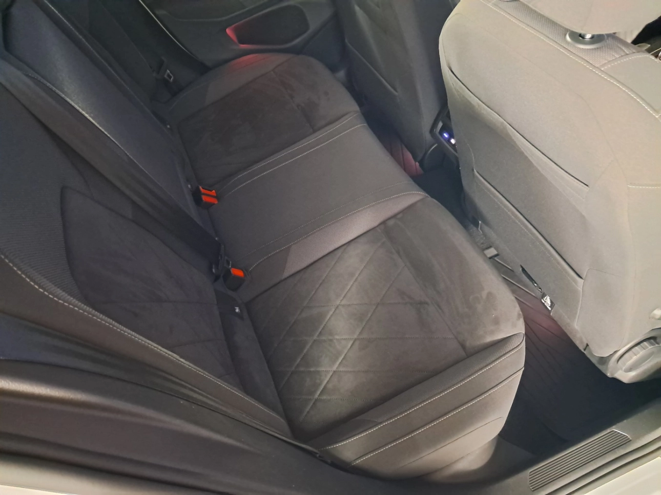 VOLKSWAGEN GOLF VIII 2.0 TDI 150CP DSG STYLE 2020