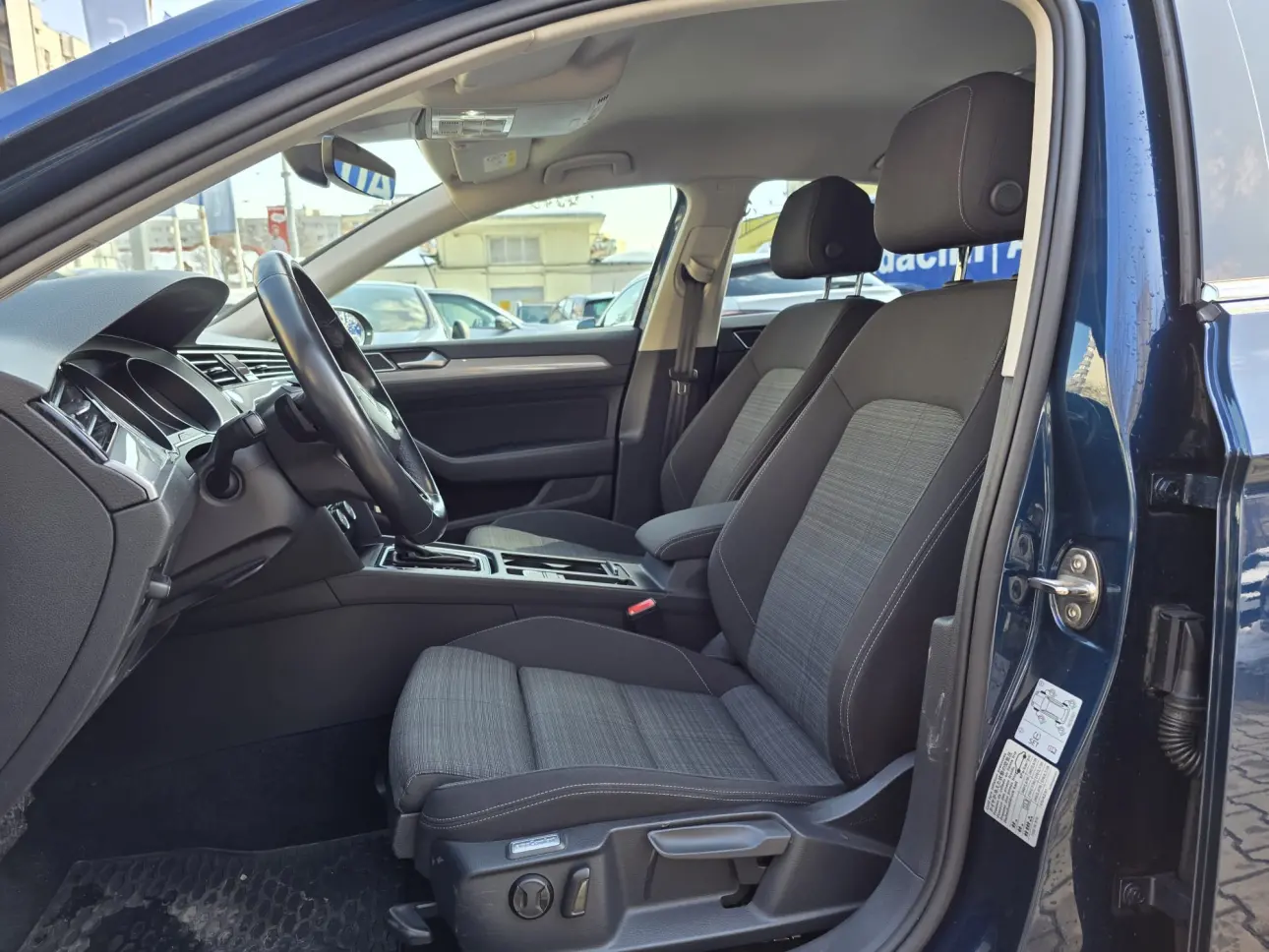VOLKSWAGEN PASSAT 1.6 TDI 120CP DSG COMFORTLINE 2020