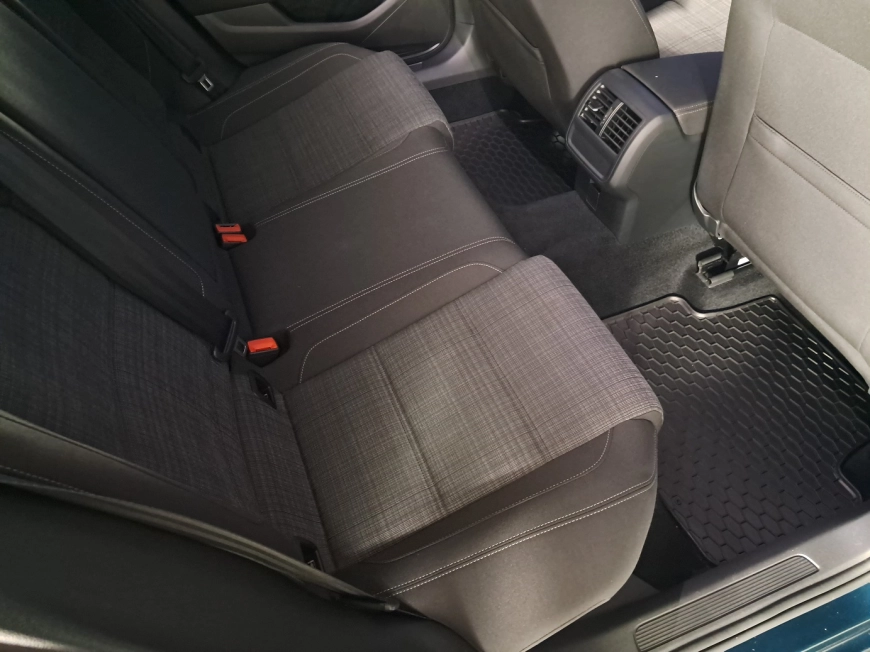 VOLKSWAGEN PASSAT 1.6 TDI 120CP DSG COMFORTLINE 2020