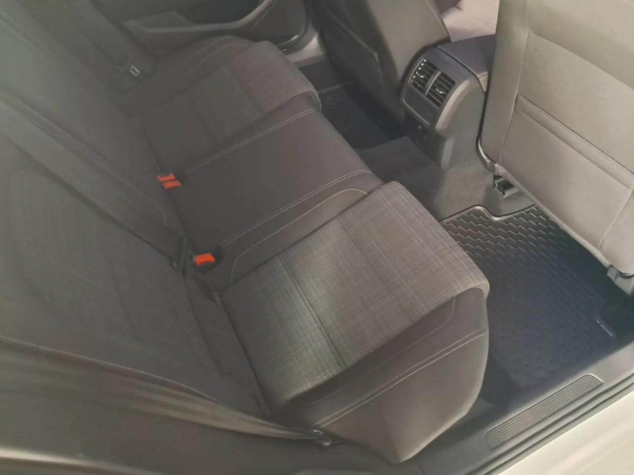 VOLKSWAGEN PASSAT 2.0 TDI 190CP DSG COMFORTLINE 2020