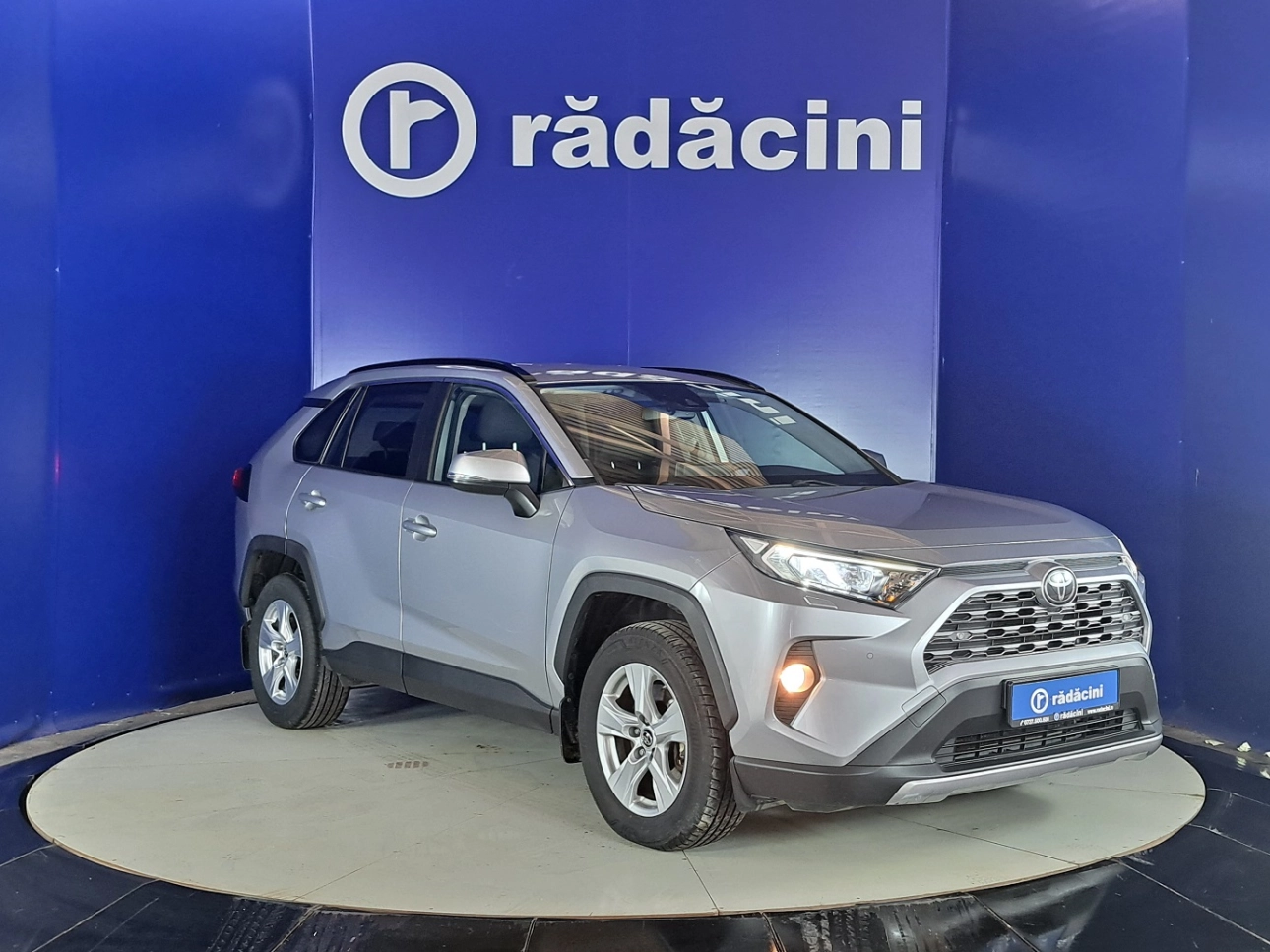 Toyota RAV 4 SUV 2019