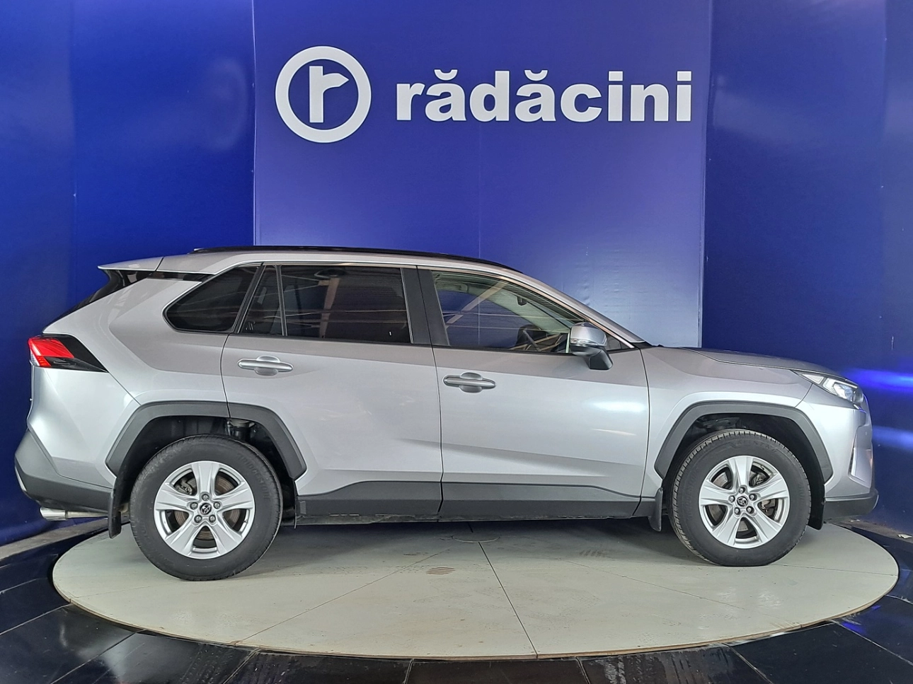 Toyota RAV 4 SUV 2019