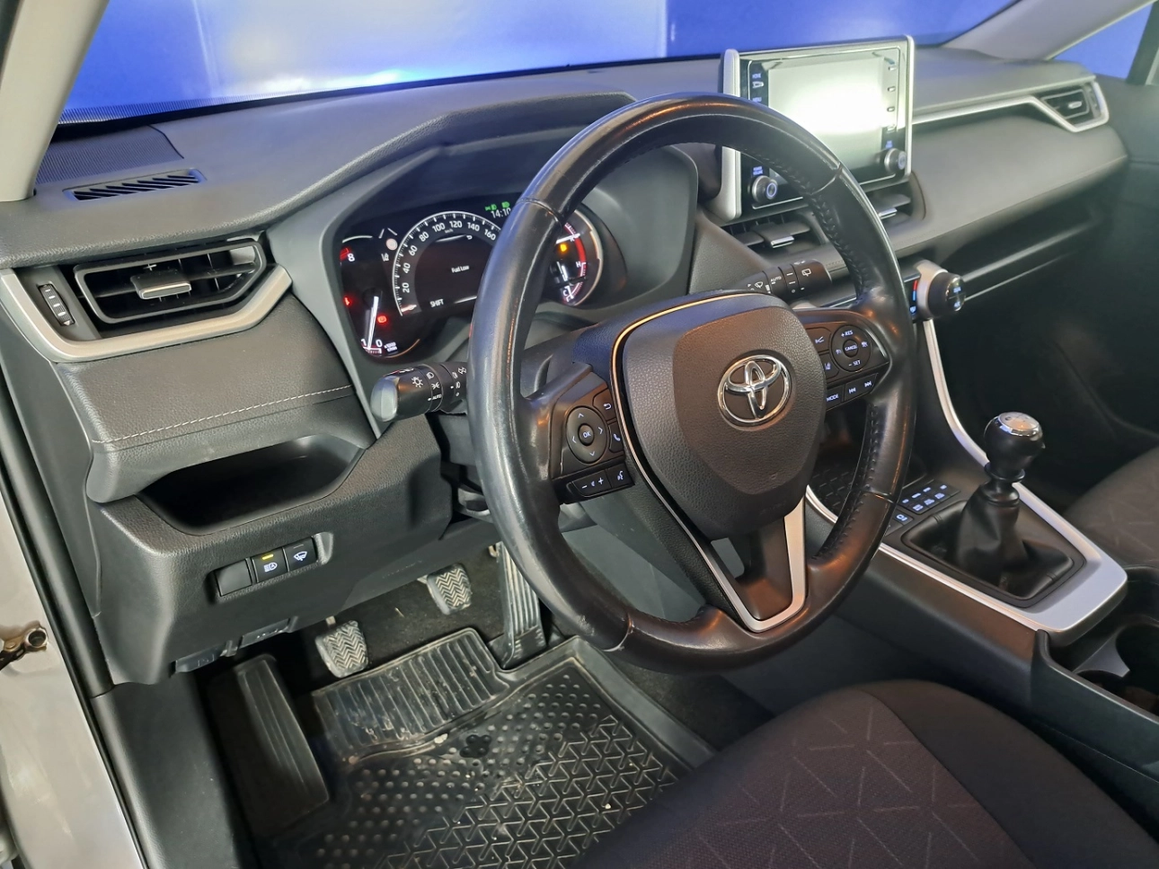 Toyota RAV 4 SUV 2019