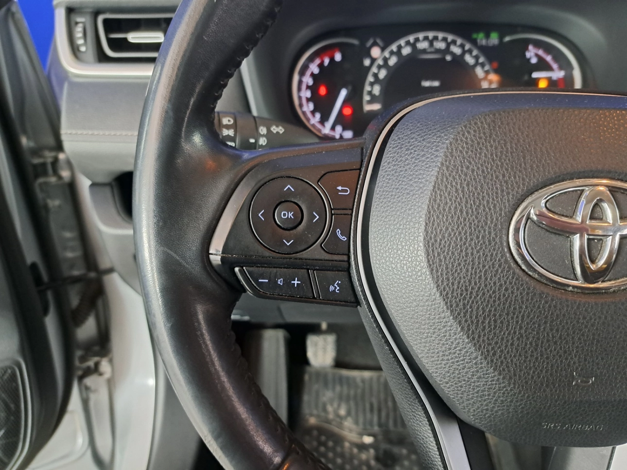 Toyota RAV 4 SUV 2019