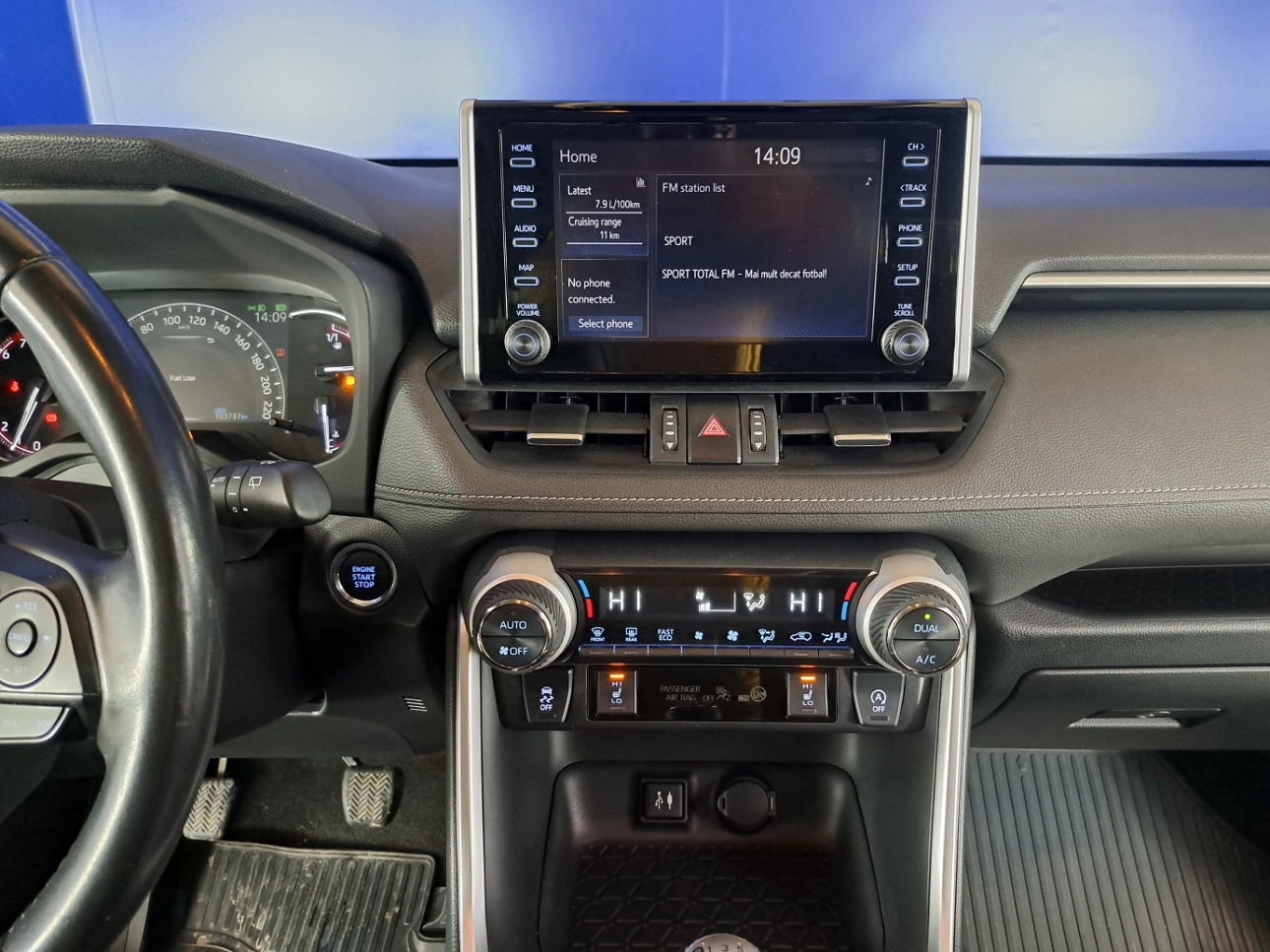 Toyota RAV 4 SUV 2019