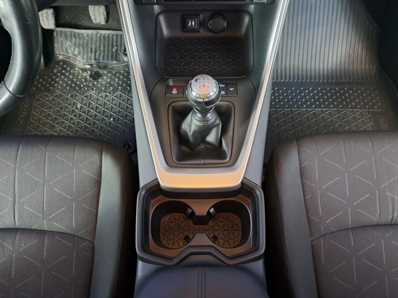 Toyota RAV 4 SUV 2019