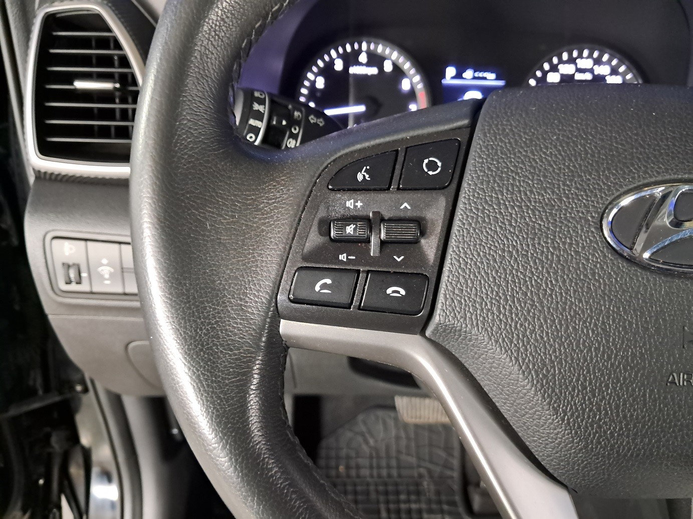 HYUNDAI Tucson 2020 — imagine 41