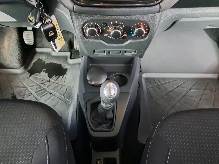 DACIA DOKKER