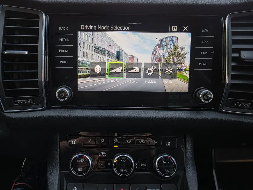 SKODA KODIAQ 2.0 TDI 150CP DSG 4x4 STYLE 2022