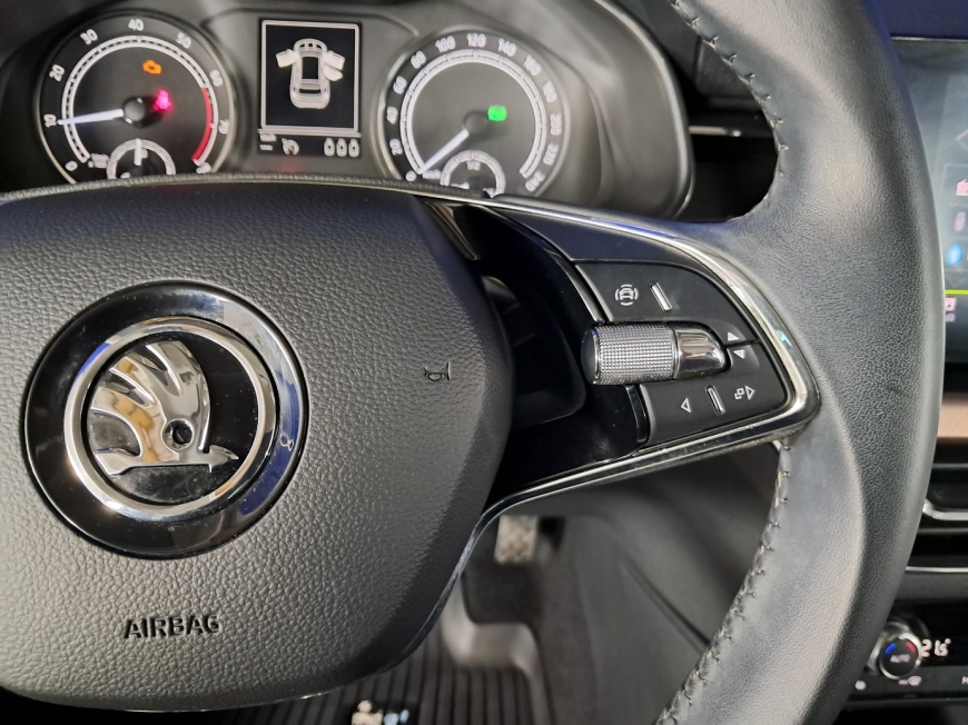 SKODA Kamiq 1.0 TSI 110CP DSG STYLE 2022