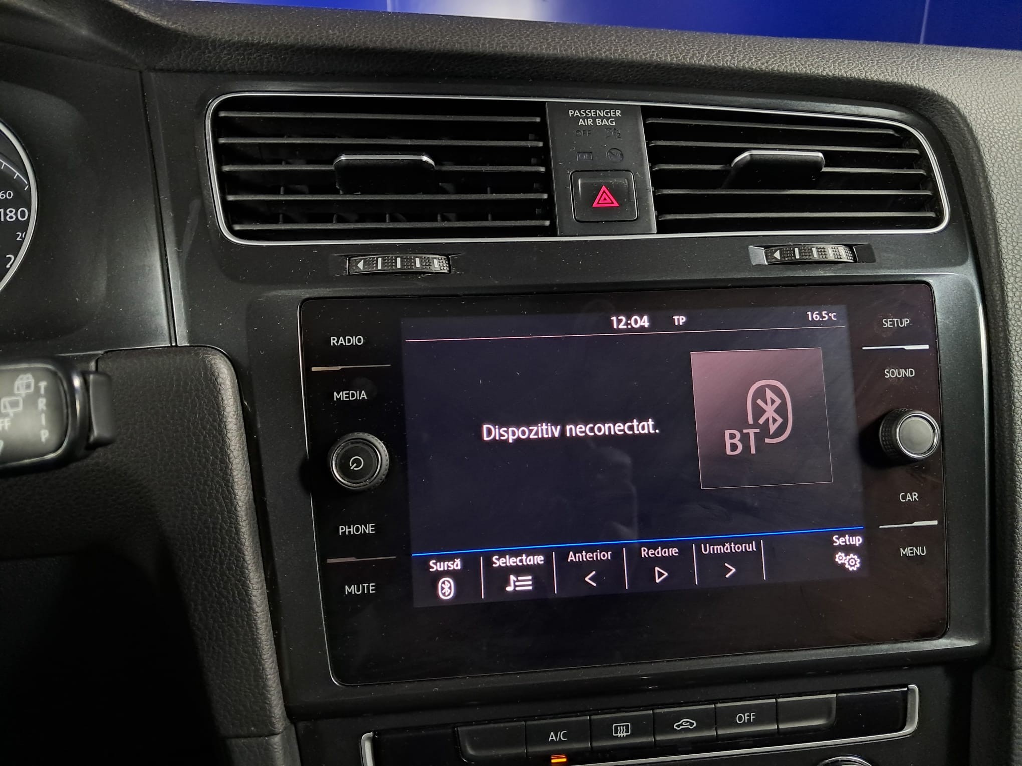 VOLKSWAGEN Golf 2019 — imagine 16