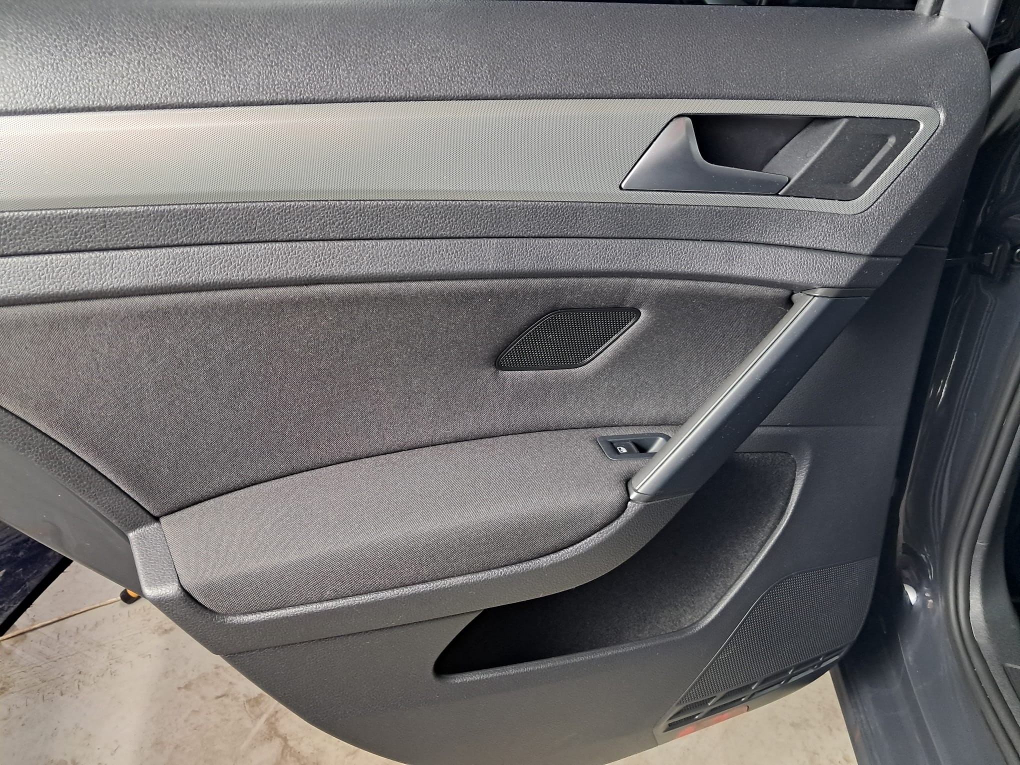 VOLKSWAGEN Golf 2019 — imagine 20