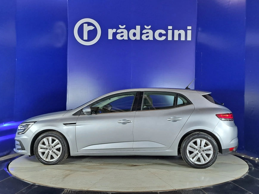 Renault MEGANE Hatchback 2021
