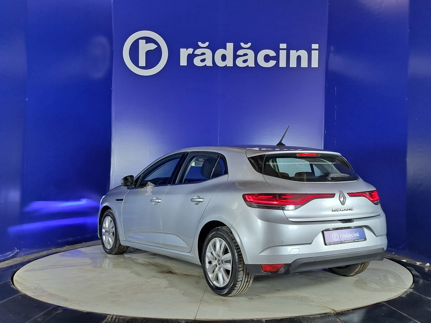 Renault MEGANE Hatchback 2021