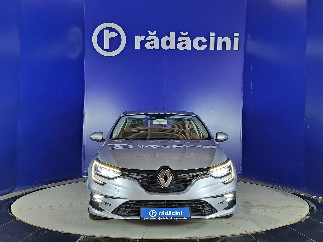 Renault MEGANE Hatchback 2021