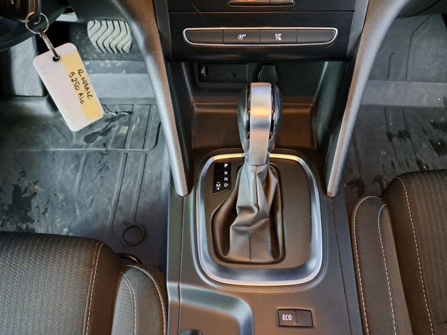 Renault MEGANE Hatchback 2021