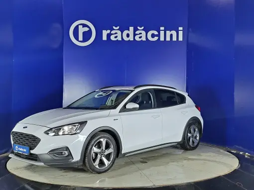 FORD-FOCUS-BERLINA-2020-1.0-Manuala