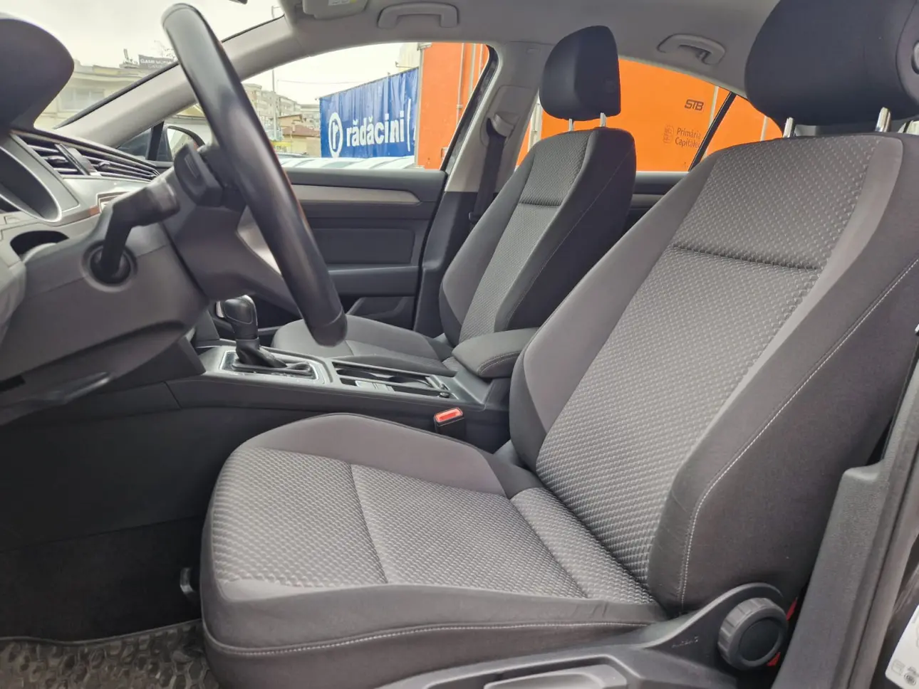 VOLKSWAGEN PASSAT SEDAN Advance 2.0 TDI