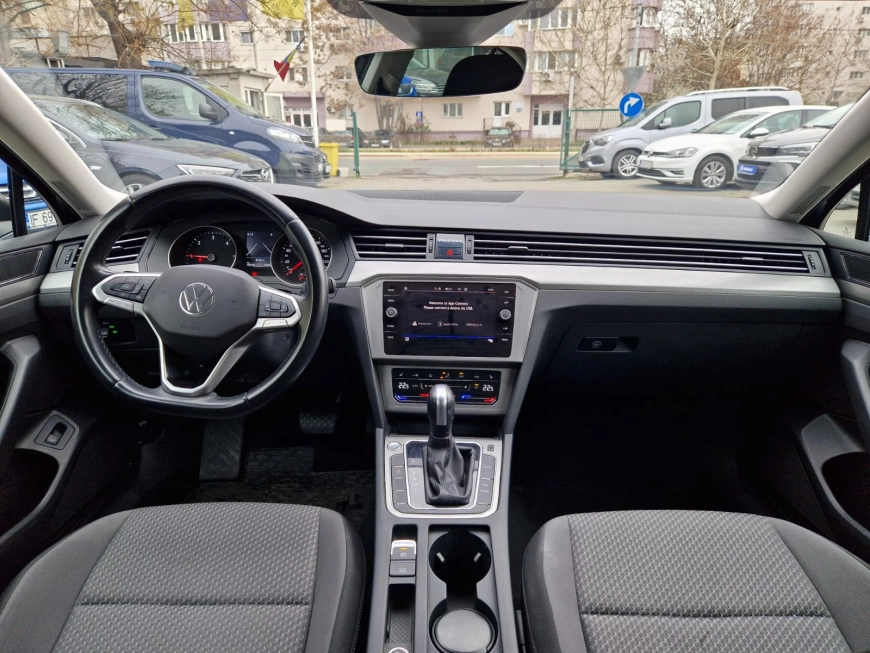 VOLKSWAGEN PASSAT SEDAN Advance 2.0 TDI