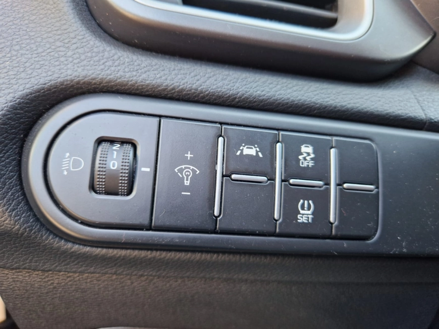 KIA XCEED 1.5 T-GDi Hybrid Electric 7DCT City+