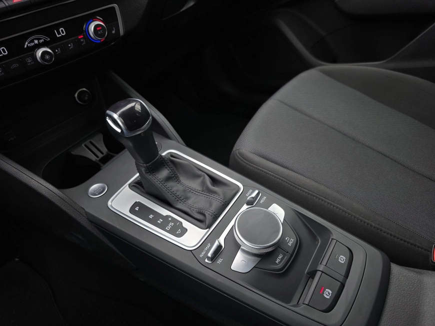 AUDI Q2 1.5 35 TFSI S TRONIC