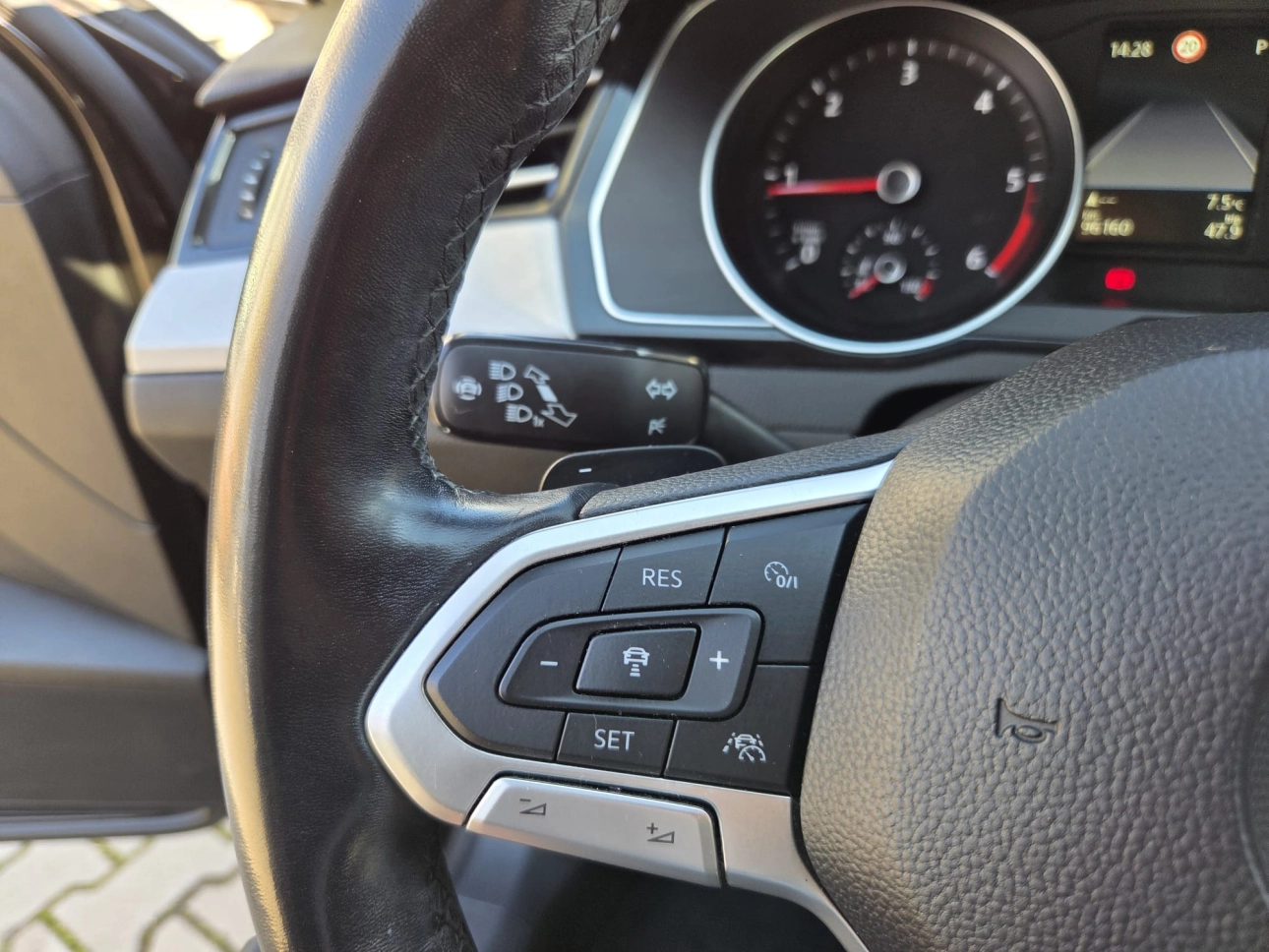 VOLKSWAGEN PASSAT Comfortline 2.0 TDI DSG 150 CP