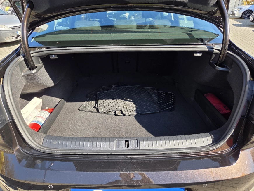 VOLKSWAGEN PASSAT Comfortline 2.0 TDI DSG 150 CP