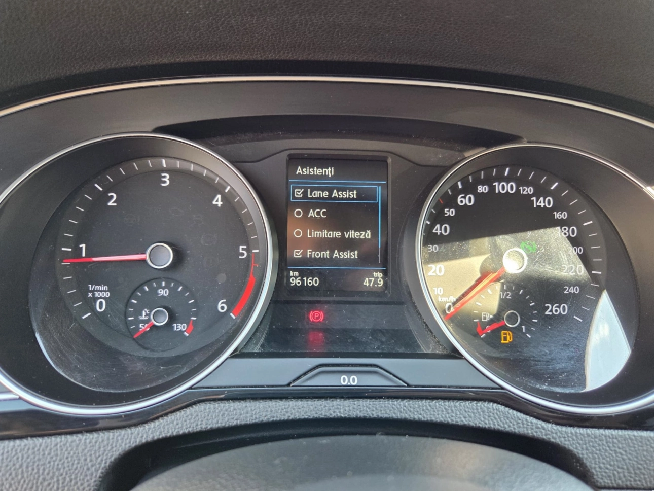 VOLKSWAGEN PASSAT Comfortline 2.0 TDI DSG 150 CP