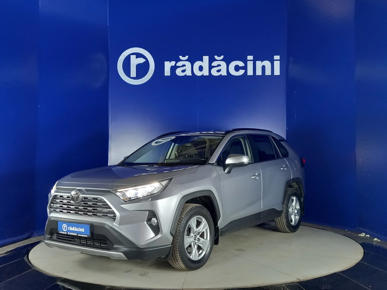 TOYOTA RAV 4