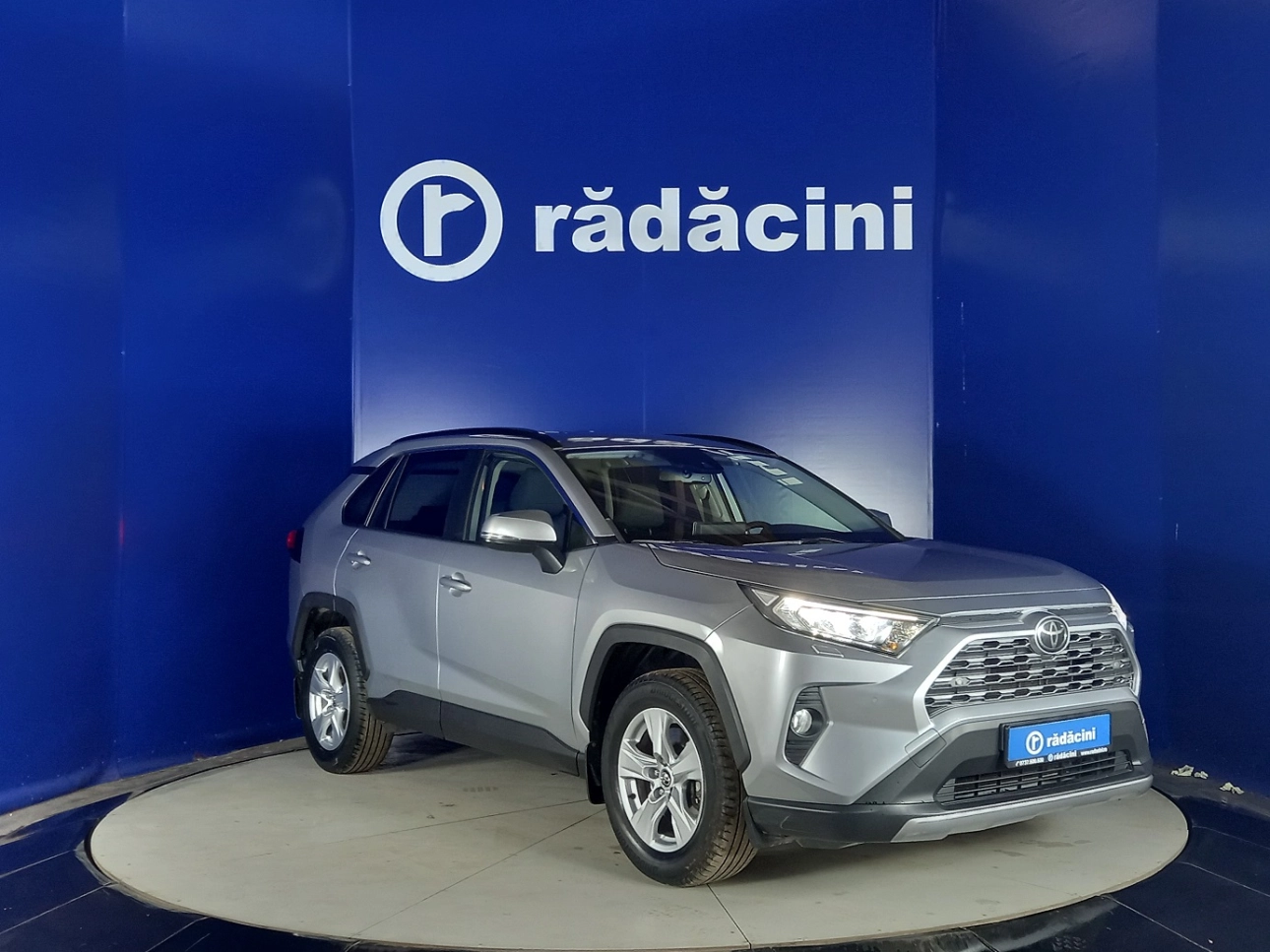 TOYOTA RAV 4